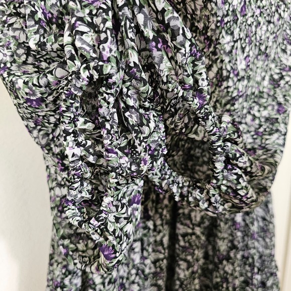ASTR THE LABEL Asymmetrical Long Sleeve Smocked Ruffle Floral Maxi Dress Sz M - Picture 8 of 16
